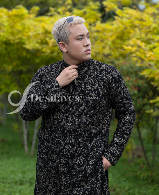 Men black gold long kurta 4